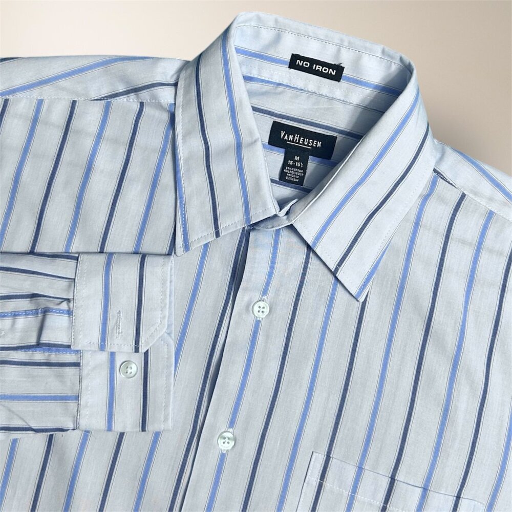 Van Heusen Men's M Blue Stripe Cotton No Iron Button Up Long Sleeve Shirt Preppy